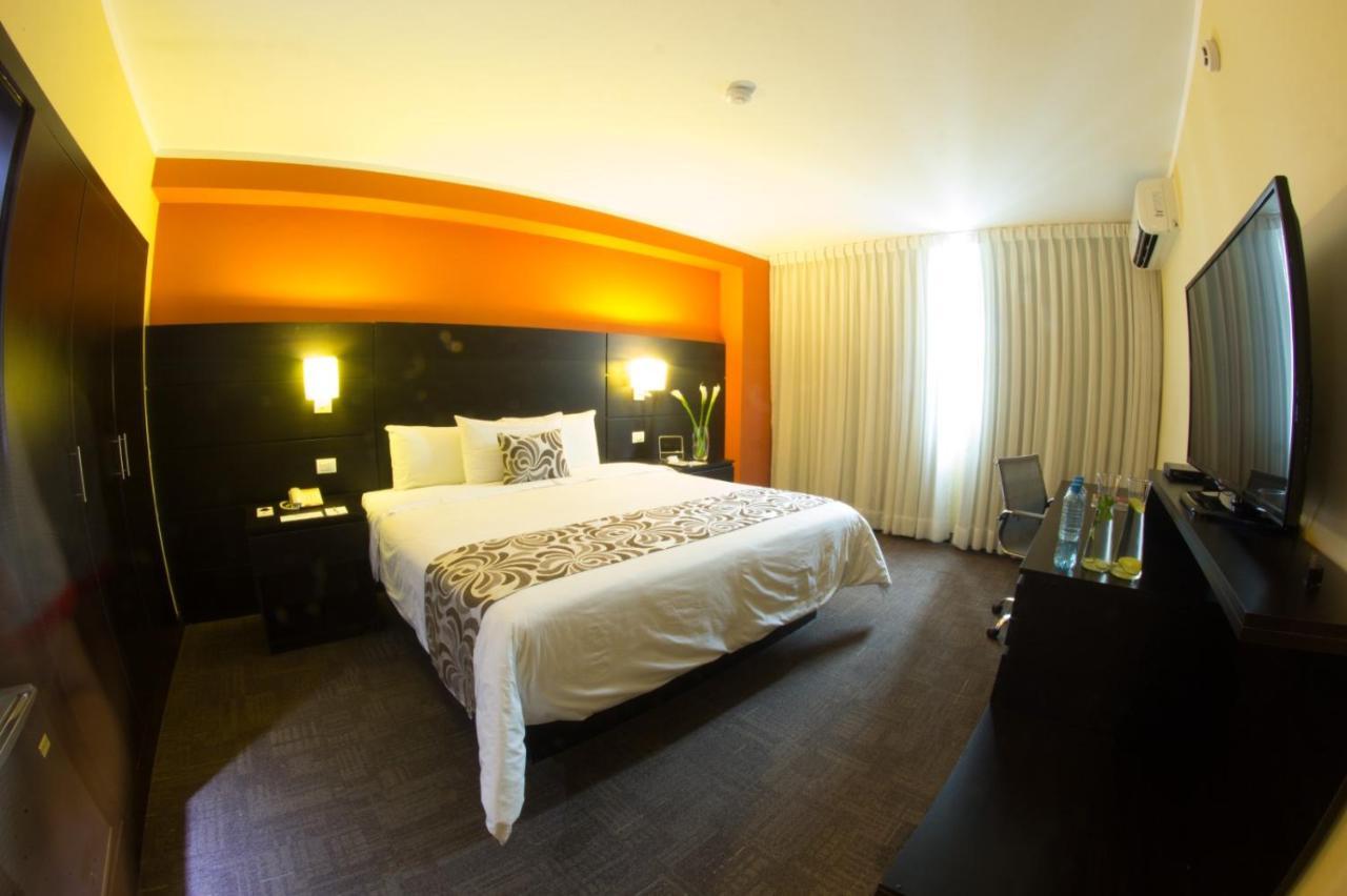 Hotel El Gran Marques Trujillo Luaran gambar
