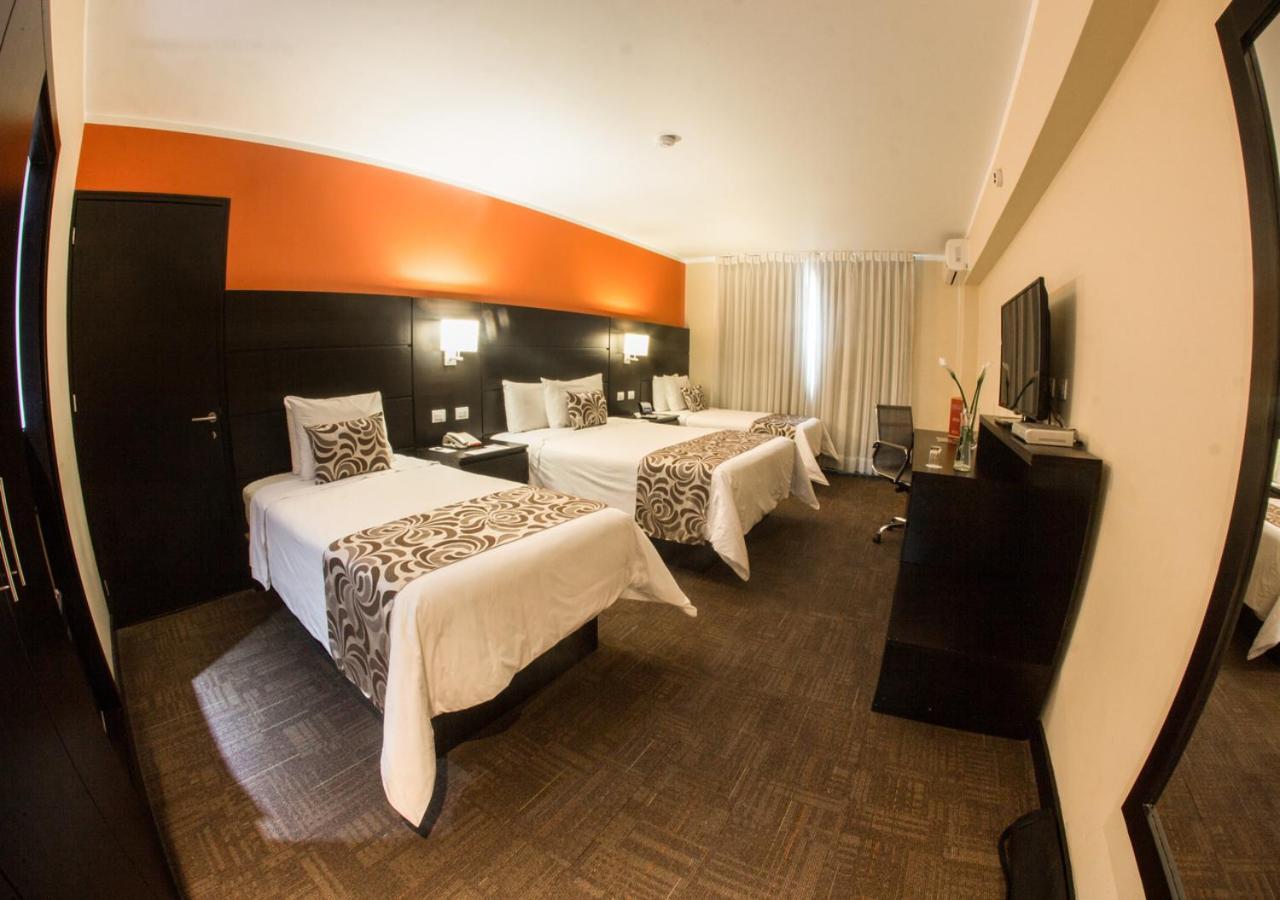 Hotel El Gran Marques Trujillo Luaran gambar