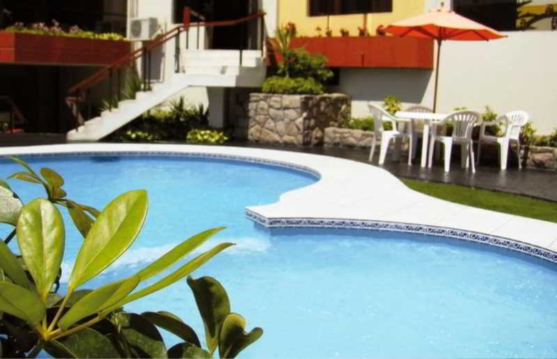 Hotel El Gran Marques Trujillo Luaran gambar